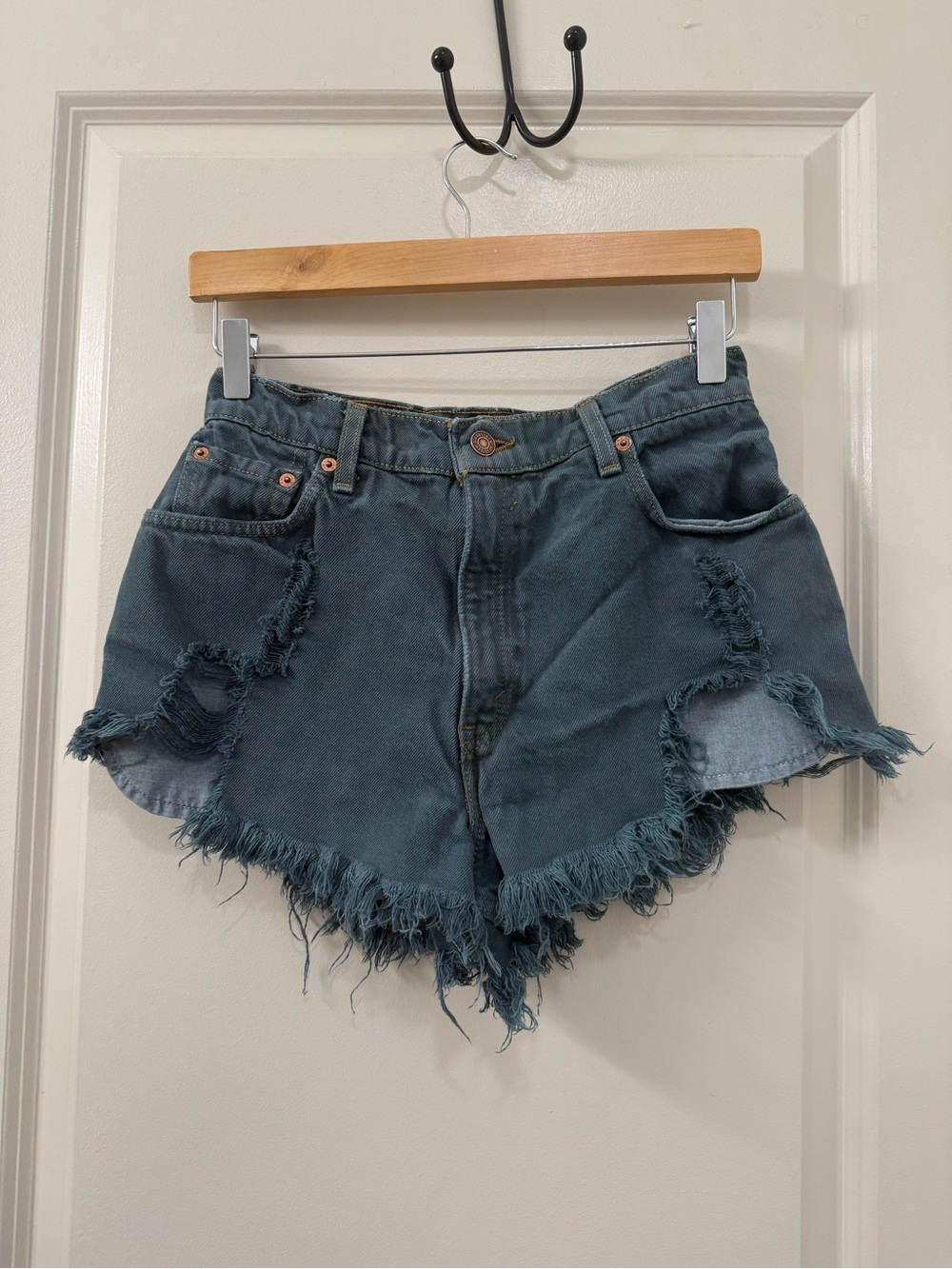 Vintage Levi’s Red Tab Distressed Cheeky Shorts in Green/Teal Size 25